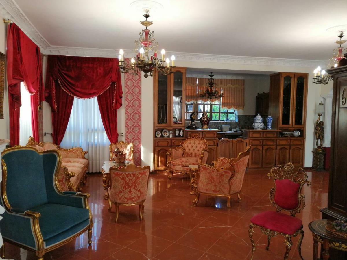 Вилла Castle By The Sea Луца Экстерьер фото